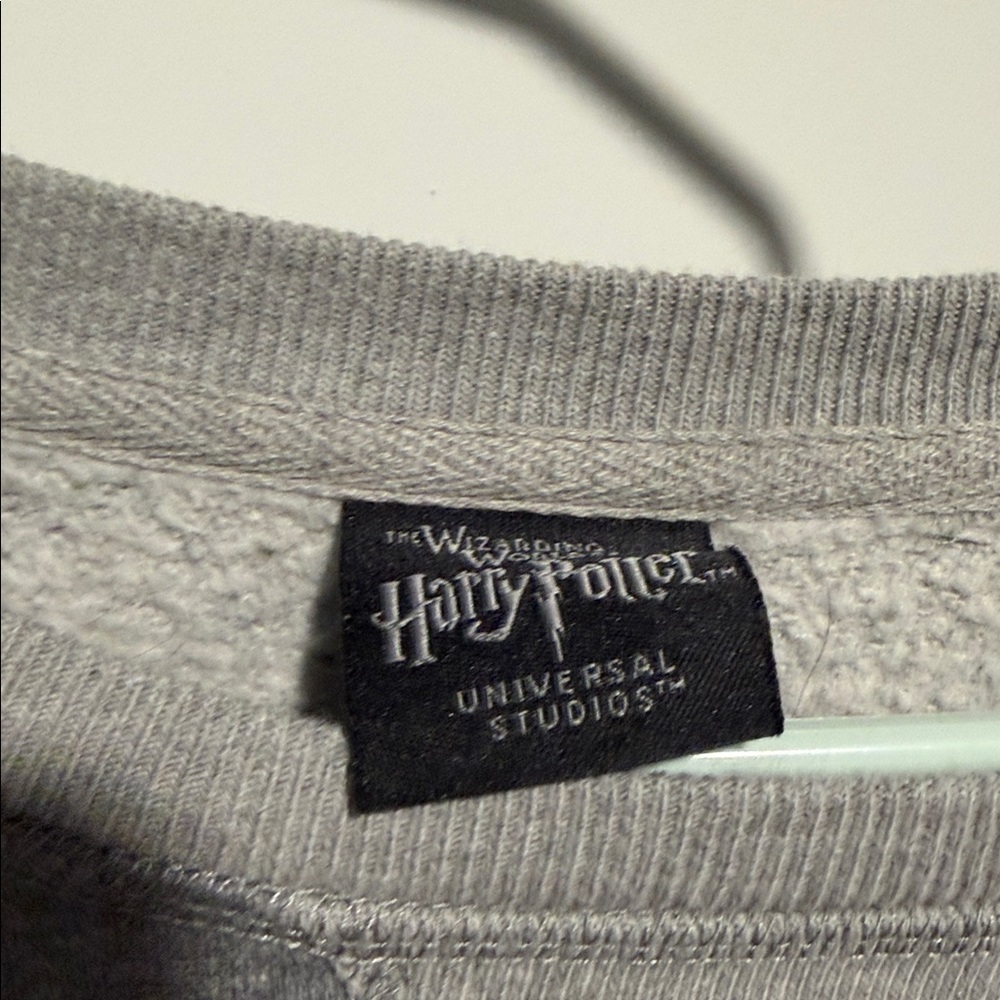 Universal Studios Official Gray Harry Potter Swea… - image 2